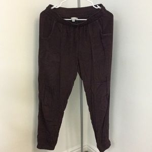 Maroon American Eagle Joggers